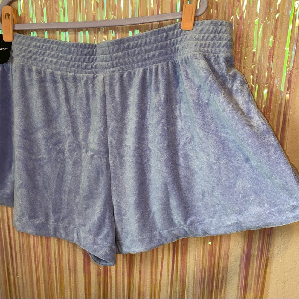 Nike Retro Snap Shorts - Picture 13 of 13